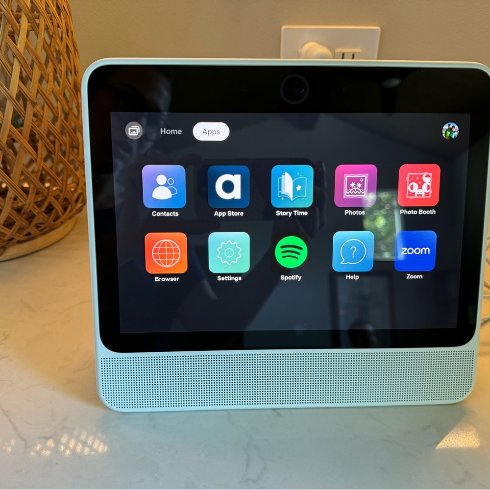 Facebook Portal 10.1” Display 1st Gen Smart Hands-Free Video Call